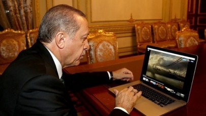 Cumhurbaşkanı Erdoğan'dan görüntülü çağrı: Devlet görevinin başındadır