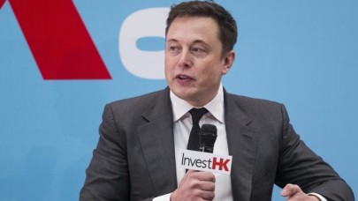 Elon Musk'ın koronavirüs eleştirisine tepki: "Karını alıp İtalya'ya git"