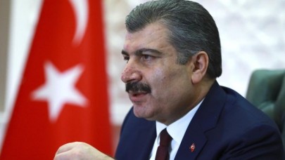 Fahrettin Koca'dan yeni açıklama: Umre'den dönenleri takip ediyoruz