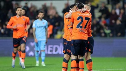 Gaziantep'i de geçen Başakşehir zirveye çıktı