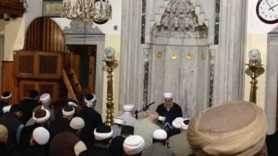 Günün en çok konuşulan o görüntüsüne İsmailağa Vakfı'ndan açıklama geldi!