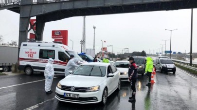 İstanbul'un giriş ve çıkışında polis tüm araçları durdurdu!