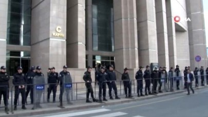 İstanbul Adliyesi'nde koronavirüs şoku: Mahkeme kapatıldı