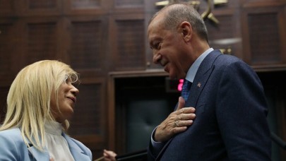 İYİ Parti'den istifa eden Tuba Çokal Vural AK Parti'ye geçti