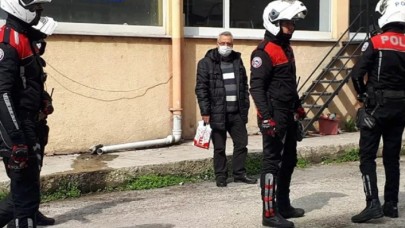 Karantinaya uymayan kişi polis eşliğinde hastaneye götürüldü