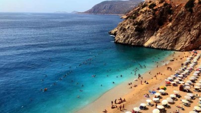 Koronavirüs tatilcileri de vurmuştu: Erken rezervasyona çözüm geldi!