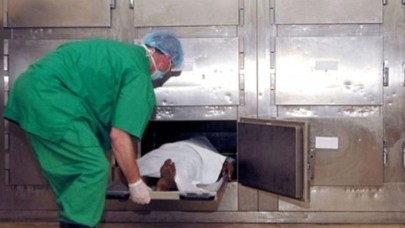 Koronavirüsten ölenlerin sayısı artıyor: Ölenler için prefabrik morg yapılacak!