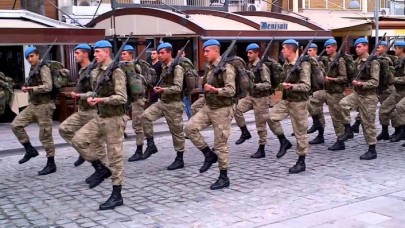 Mehmetçik,  İzmirim Kart ile ulaşımdan ücretsiz yararlanacak!