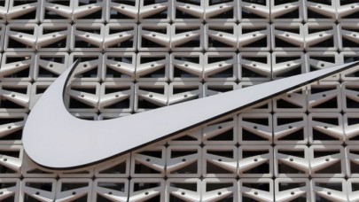 Nike mağazalarını kapatıyor!