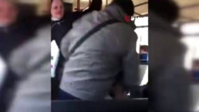 Öksüren yolcuyu tekme tokat döverek otobüsten indirdiler
