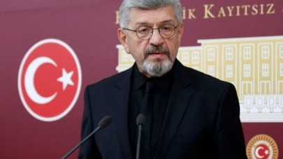 Saadet Partisi'nin 2 milletvekilinden 1'i istifa etti