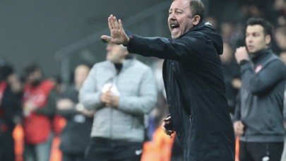 Şansal Büyüka'dan derbi yorumu: Sergen Yalçın'ın freni yok! 