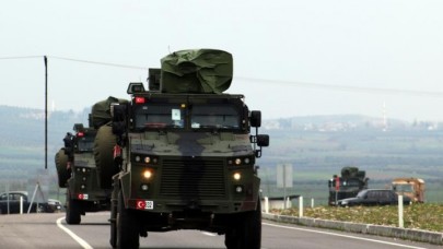 Sınıra komando sevkiyatı devam ediyor