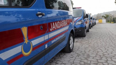 Yapılacak denetimleri iş yeri sahiplerine söylüyorlardı: Astsubay ve uzman çavuş tutuklandı!