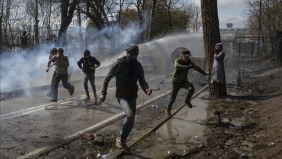 Yunanistan'dan akıl almaz yöntem: Fan çalıştırmaya başladılar!