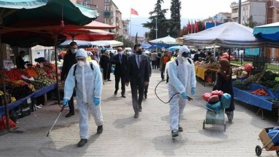 Aman başkan koronavirüs olmasın: Böyle geziyor!