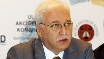 Bilim Kurulu Üyesi Prof. Tevfik Özlü: 'Uzun süre evde kalmaya hazır olun'