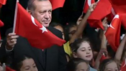 Cumhurbaşkanı Erdoğan: Hakimiyet bilakayduşart milletindir!