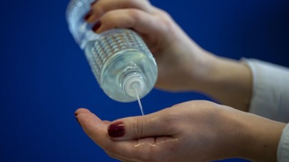 Eyüp Sabri Tuncer kolonyalarında kafa karıştıran iddia: O ibare neden kaldırıldı?