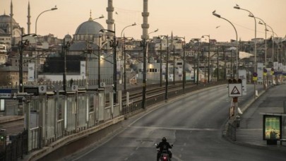 İçişleri'nden sokağa çıkma yasağına ilişkin açıklama: Market,  bakkal ve manav çalışma saatleri değişti