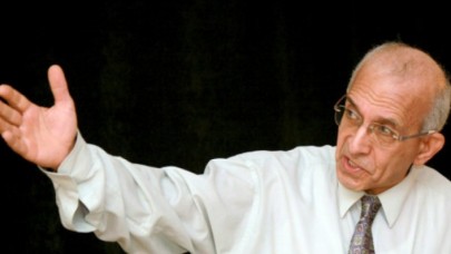 Prof.Dr. Ahmet Saltık'a hem hakaret,  hem ölüm tehdidi