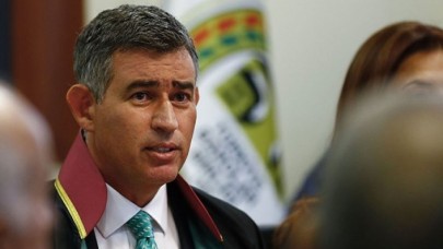 Metin Feyzioğlu kendisine FETÖ'cü diyen kişiye çok sert sözlerle çıkıştı!