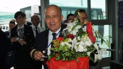 Türk Hava Yolları'nın emekli pilotu Mustafa Özden Türkon,  koronavirüs nedeniyle hayatını kaybetti