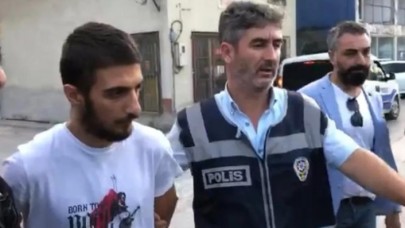 Annesini 50 bıçak darbesiyle öldürüp dolaba kanıyla yazı yazmıştı! İfadesi ortaya çıktı