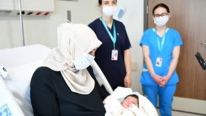Başakşehir Çam ve Sakura Şehir Hastanesi’nin ilk bebeğinin adı bakın ne oldu