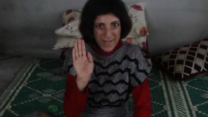 Bu nasıl baba: Kızının engelli maaş kartını alıp başka kadına gitti