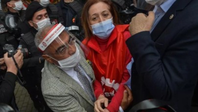 DİSK Başkanı Arzu Çerkezoğlu gözaltına alındı