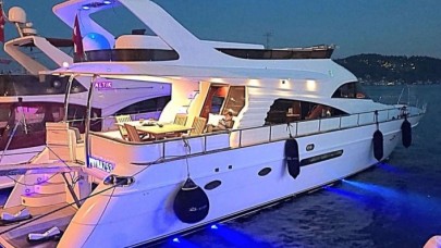 Doğum günü kutlanan lüks yat battı: 5 ölü,  8 kayıp