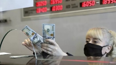 Dolar gerilemeye devam ediyor