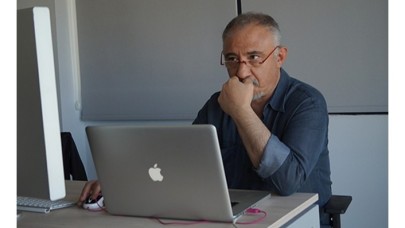 Fotoğrafçı Fırat Erez,  dini değerleri aşağılamak suçundan tutuklandı