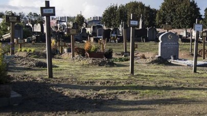 Fransa'da Müslümanlar için mezarlık kalmadı