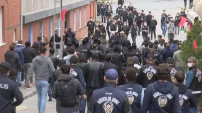 Grup Yorum üyesi İbrahim Gökçek'in cenazesinde gerginlik