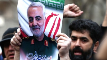 İran'a bir şok daha: Süleymani'den sonra o isim de öldürüldü!