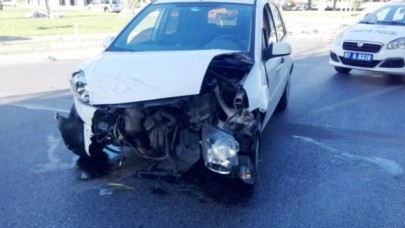 Kaza yaptı,  polise 'gazeteciyim' diyerek kurtulmaya çalıştı