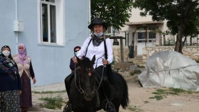 'Kovboy Muhtar'ın atını öldürdüler