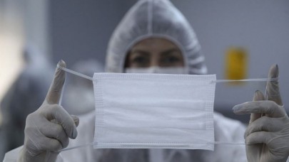 Eczacı Yıldız Türkaydın'dan maske kullanımıyla ilgili önemli uyarılar