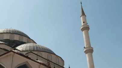 Türkiye’deki ezan sistemini tasarlayan mühendisten uyarı: Tüm camilerin anons sistemi ele geçirilebilir