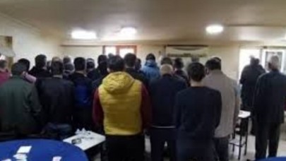 Yakalandılar: Kumar oynayanların hepsi kaybetti!