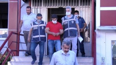 Ahmet Babur çocukluk arkadaşını uyurken bıçakladı: Emrah Arslanoğlu öldü