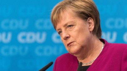 Almanları da şaşırttı: Ne yaptın Merkel? Türkiye'den tepki