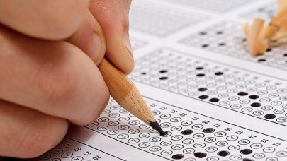 Bugün yapılan TYT sınavındaki soruların internete sızdırıldığı ortaya çıktı!