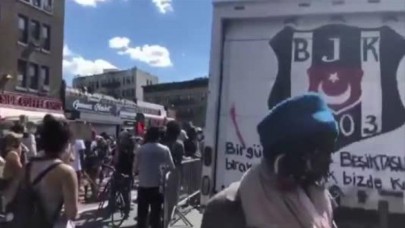 Çarşı,  Trump'a da karşı: ABD'deki gösterilere damga vurdu