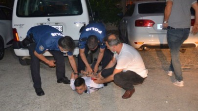 'Çay bayat' diye öğretmene kurşun yağdırdı