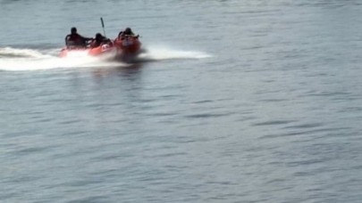 Edirne Valiliği açıkladı: Yunanistan,  polis botumuza ateş açtı