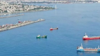 İstanbul açıklarında bekleyen 7 sahipsiz gemi satışa çıkarıldı: İşte fiyatları