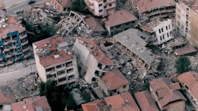 Korkutan uyarı: Türkiye deprem fırtınasına yakalanabilir!